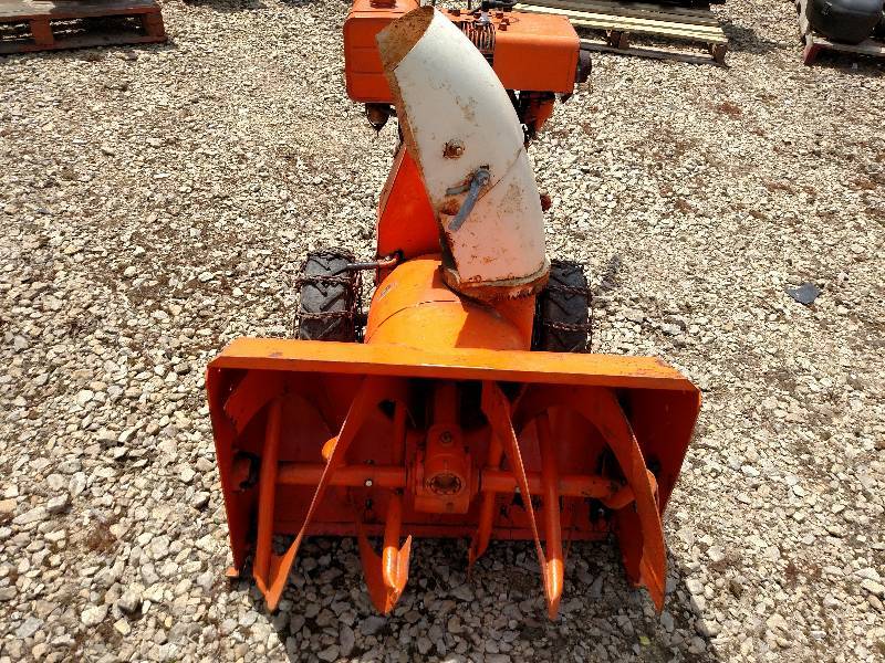 lot 9 image: Wards Powr-Kraft 726 Snow Blower, ...
