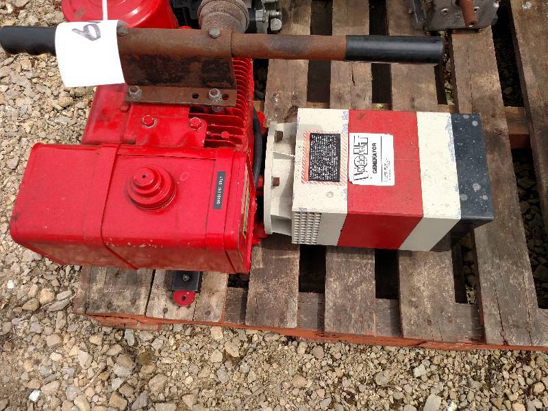 lot 19 image: Volt Master 6000 Watt Generator, En...