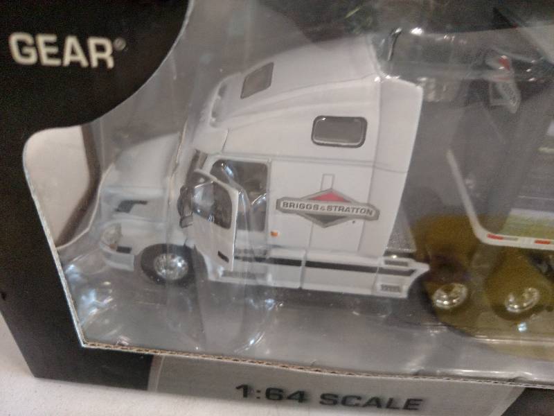 lot 69 image: First Gear Die Cast Briggs & Stratt...