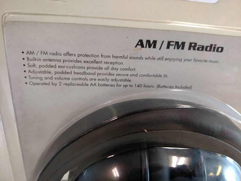 lot 74 image: Radians AMFM Radio Premium Radio H...
