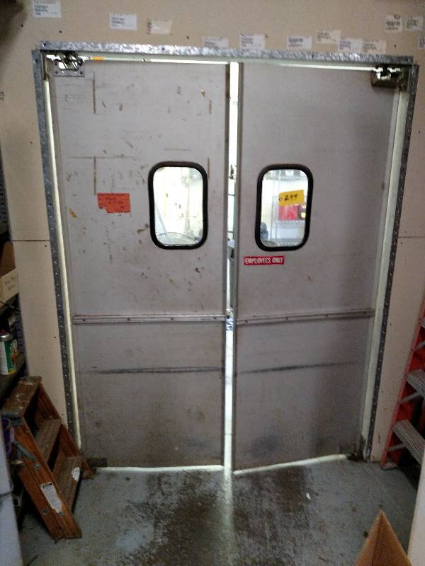 lot 299 image: Aluminum Swinging Doors, 5 Opening...
