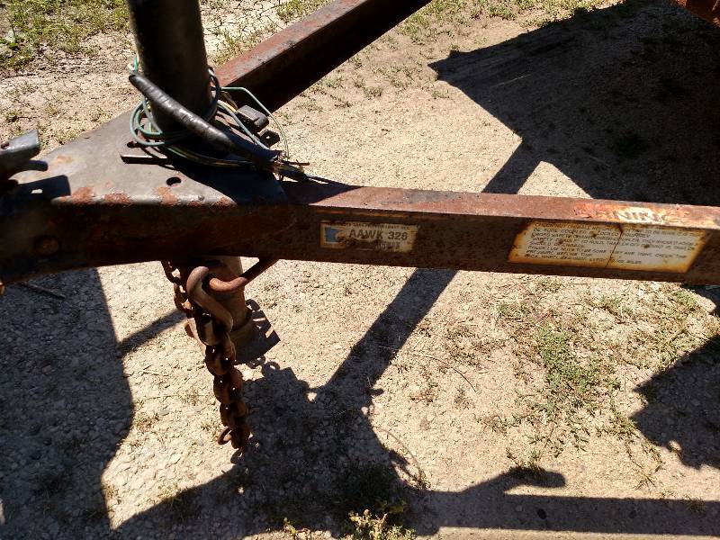 lot 3 image: 1998 DCT Utility Trailer