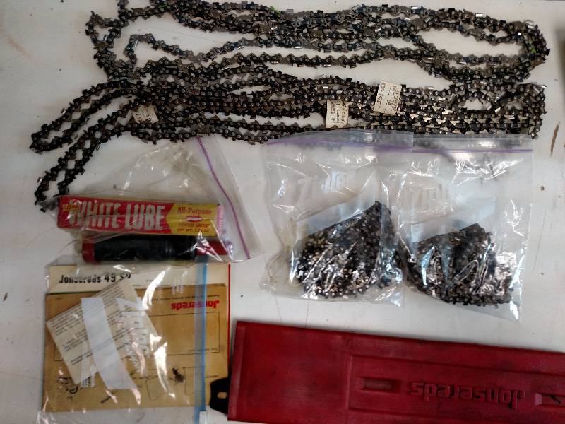 lot 382 image: Asstd Saw Chains, Bars, & Misc...