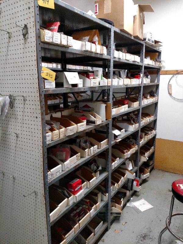 lot 395 image: Briggs & Stratton Parts on (21) She...
