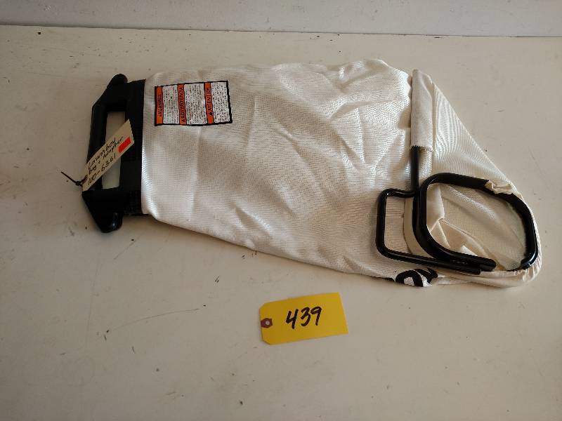 lot 439 image: Lawn Boy Bag & Adapter...