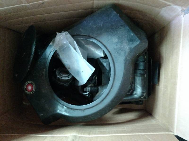 lot 471 image: Asstd Engines for Parts...