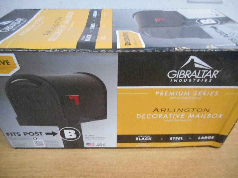 lot 45 image: Gibraltar Mailboxes Arlington Premium Steel Post-Mount Mailbox, Black