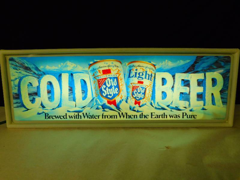 Sold at Auction: LARGE 2 PIECE WOOD SIGN HEILEMANS OLD STYLE BEER