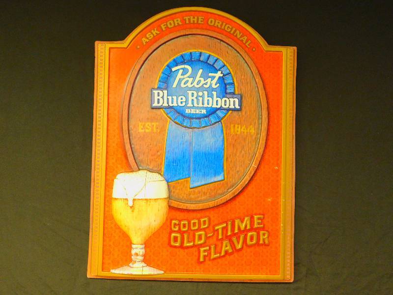 lot 20 image: Pabst Blue Ribbon 3-D Plastic Sign