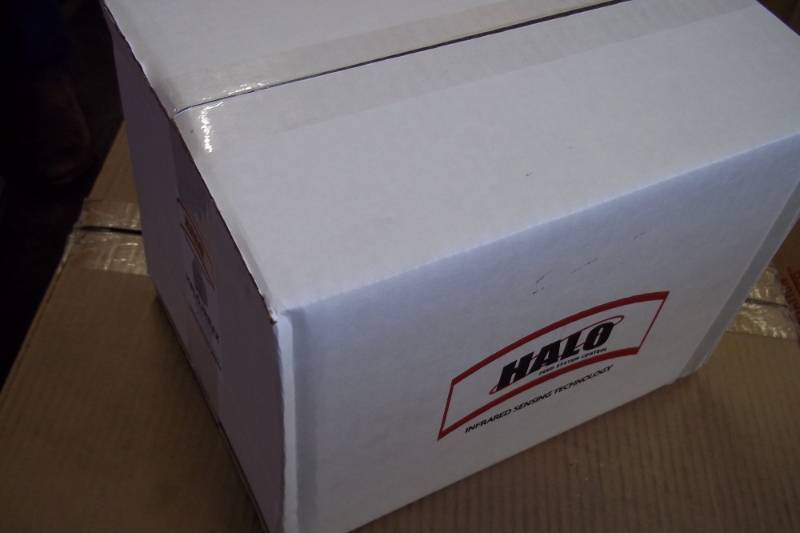 lot 65 image: HALOJRMAX Universal Voltage 50-300 Volts AC, 20 AMP Relay