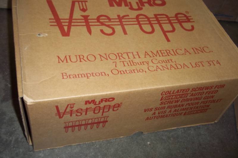 lot 67 image: Box of 1800 Visrope Screws Size M5 x 37
