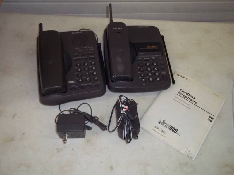 lot 74 image: Sony Cordless Telephones