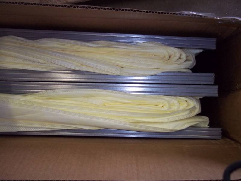 lot 80 image: Viskon-Aire Air Filters x 4, 24 x 24 x 22
