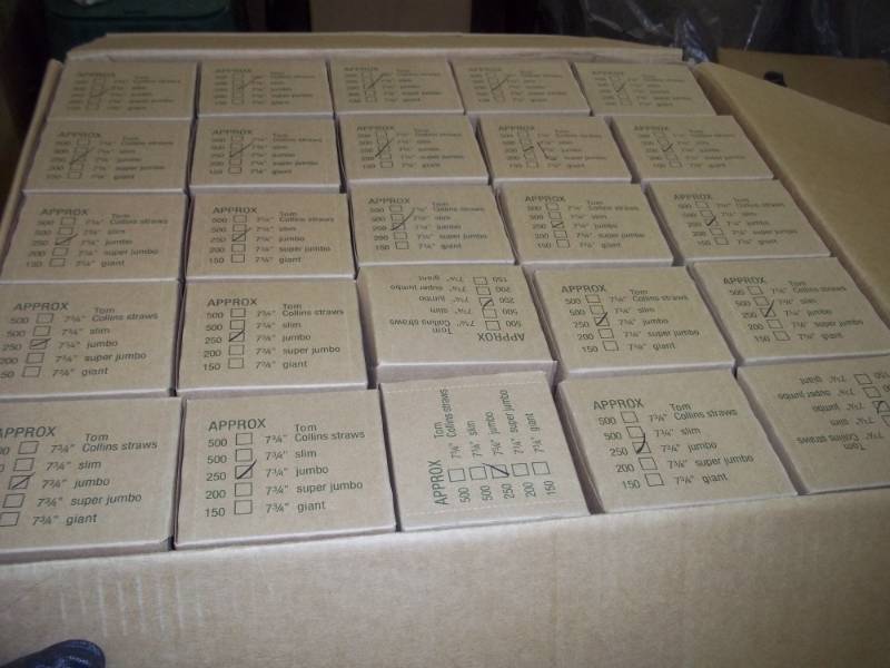 lot 104 image: Case of Drinking Straws contains approx. 12,500 Straws