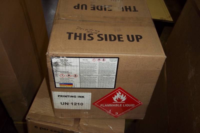 lot 123 image: 9 Liters of Printing Ink
