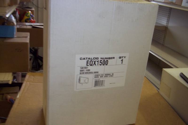 lot 130 image: 1500 Watt Quart-Z Flood Below Horizontal Aiming #EQX1500
