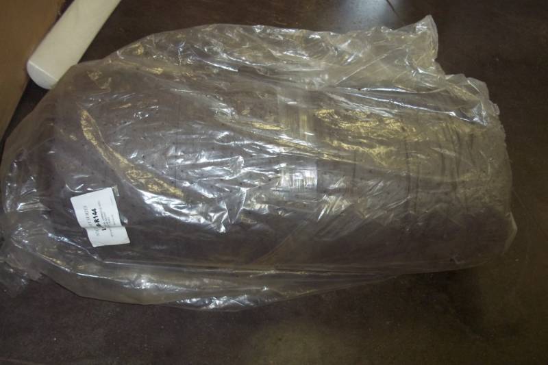 lot 136 image: Oil Absorbent Pad High Loft Series L-GM-R144 38 x 144