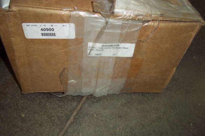 lot 167 image: HYDO48-02A 1000 Series Hydraulic Deck