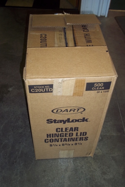 lot 176 image: Clear Hinged Lid Containers