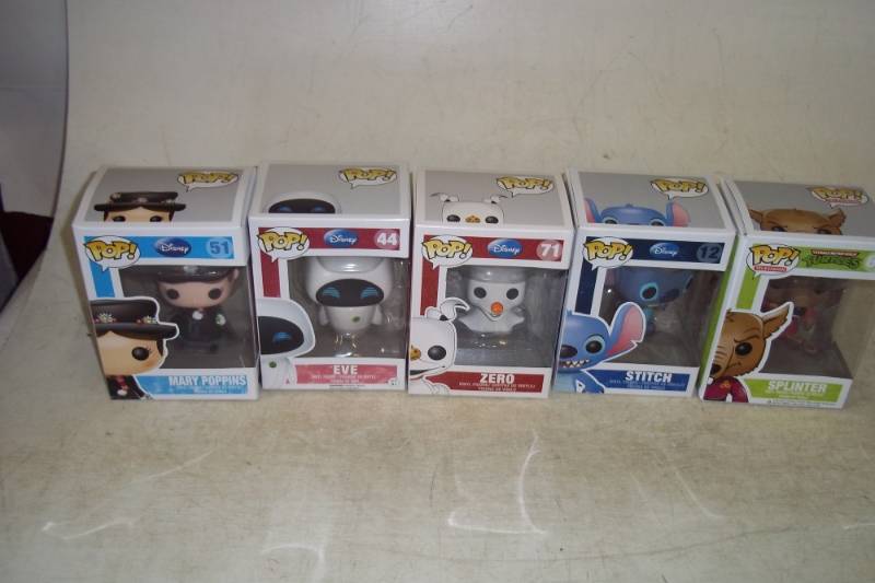 lot 191 image: 5 Assorted POP Movie Character Vinyl Figure Toys