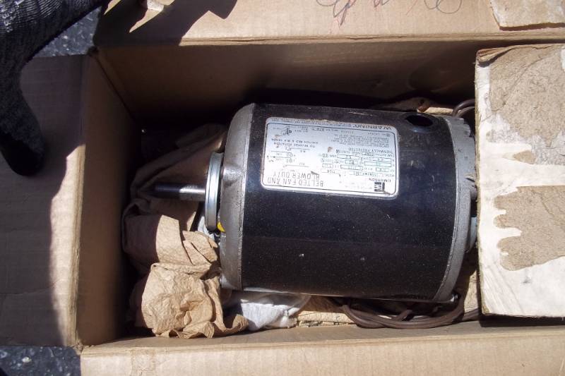lot 212 image: 14hp Electric Motor