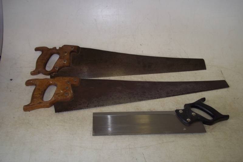 lot 217 image: 3 Saws