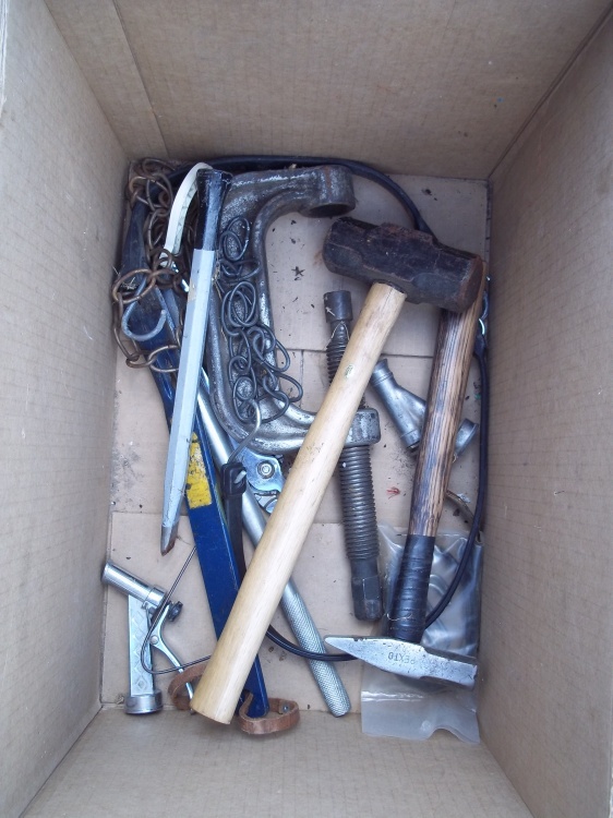 lot 225 image: Large C-Clamp, 3lb Hammer, Wonderbar, Tie-Rod Separator, Hose Nozzle