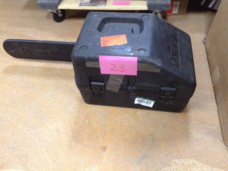 lot 23 image: Homelite Reconditioned 14 in. 42cc Gas Chainsaw used in working conditions