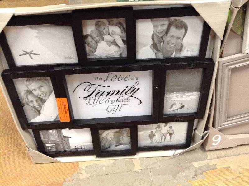lot 35 image: Set of Picture frames