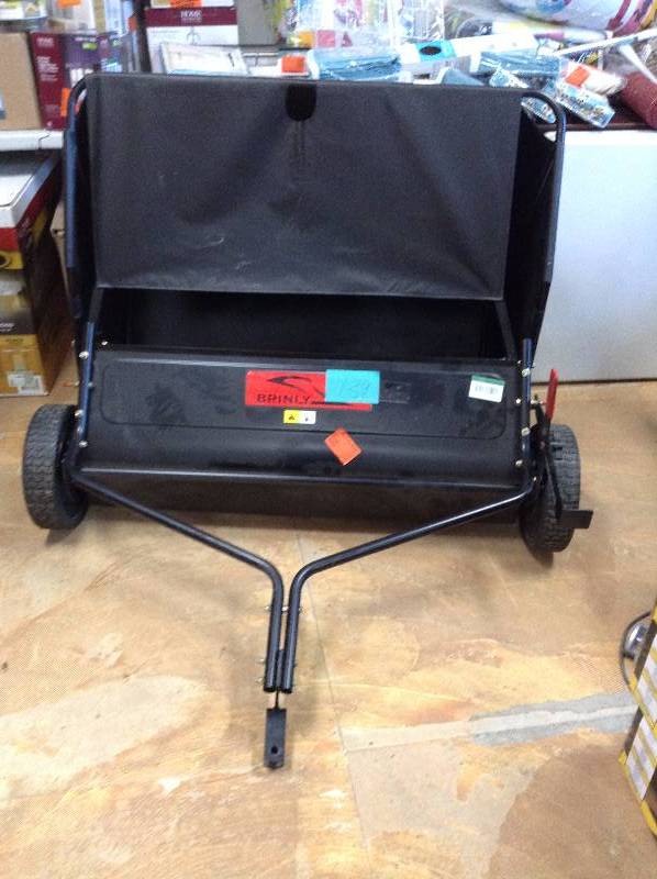 lot 138 image: Brinly 42 Lawn Sweeper