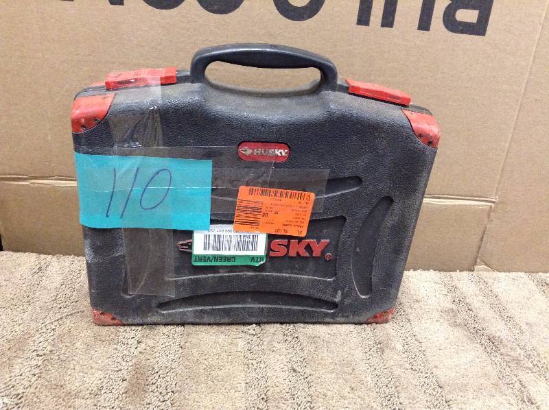 lot 110 image: Husky Air Tool kit used