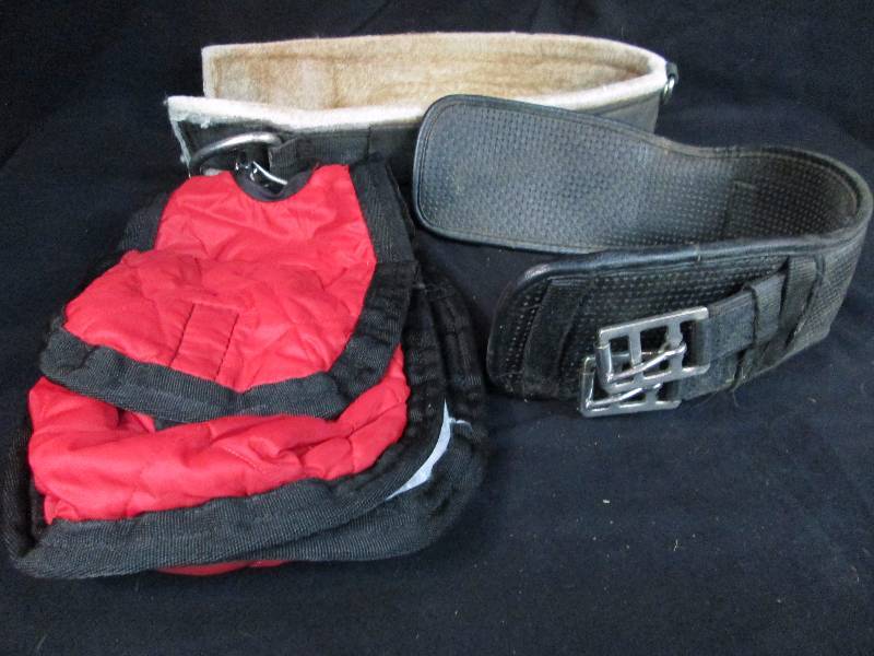 lot 19 image: Horse Girth Belts