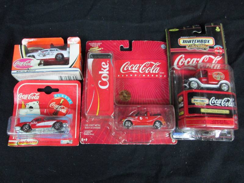 lot 89 image: Coca Cola Die Cast Cars