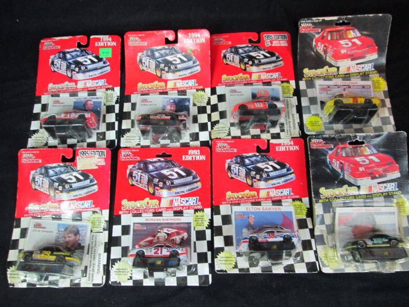 lot 98 image: Racing Champions Die Cast Cars