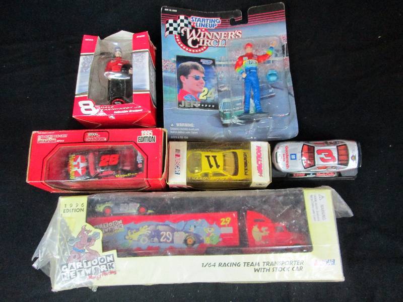 lot 101 image: Nasar Die Cast Cars
