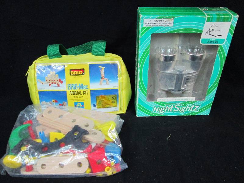 lot 108 image: Brio Mec Kit