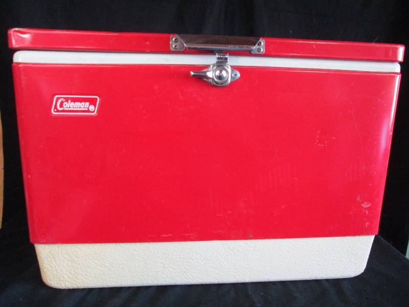 lot 134 image: Coleman Cooler