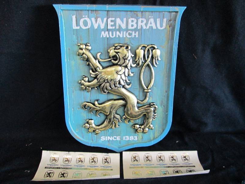 lot 145 image: Lowenbrau Munich Beer Sign
