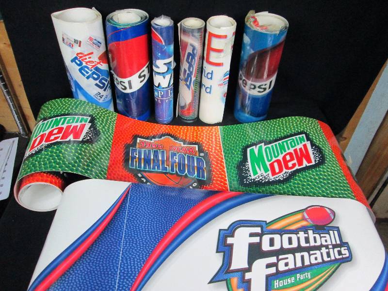lot 164 image: Pepsi  Cardboard Display