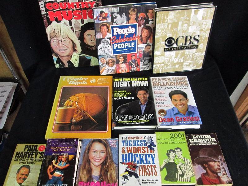 lot 223 image: People & Country Music Books