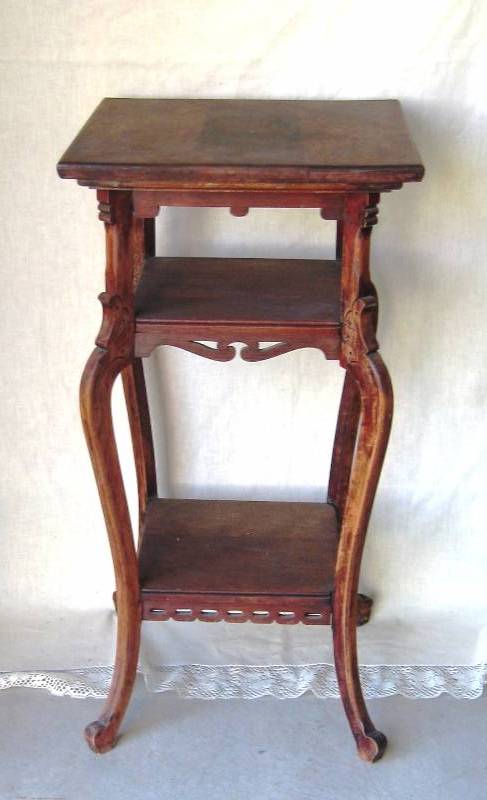 lot 7 image: Antique, Ornate, Wood Plant Stand