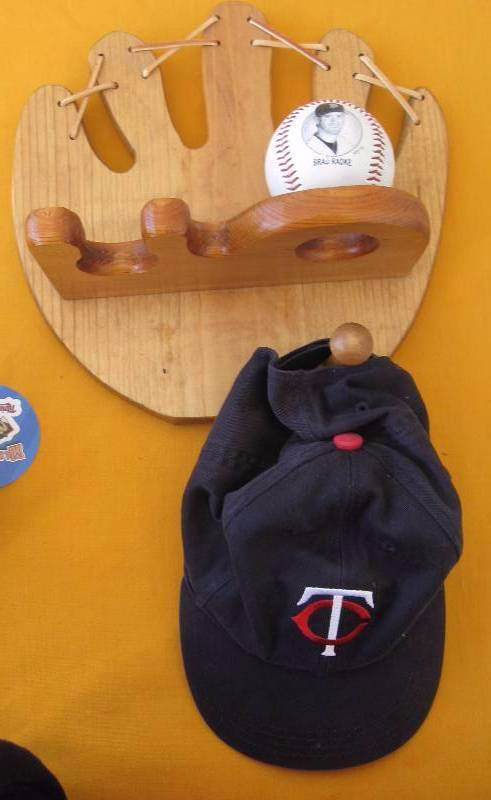 lot 66 image: MN Twins Baseball Collectibles Lot