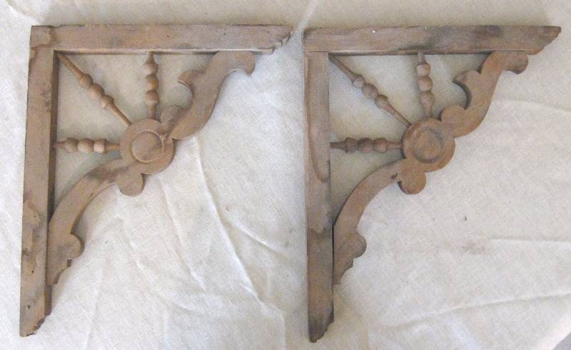 lot 94 image: Decorative Antique Corbels - Lot 2
