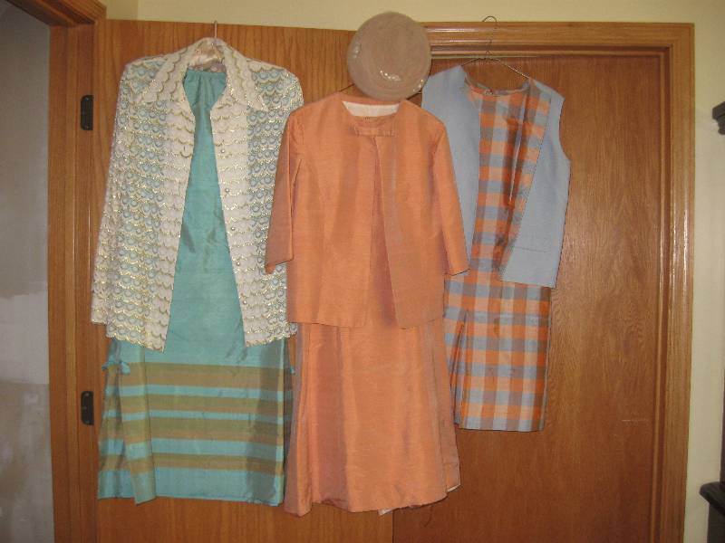 lot 135 image: Vintage 1960s Clothing, Accessories & Hatbox
