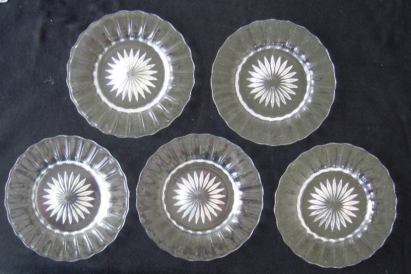 lot 78 image: Vintage, Fancy Clear Glass, Milk Glass & Beveled Tabletop Mirror