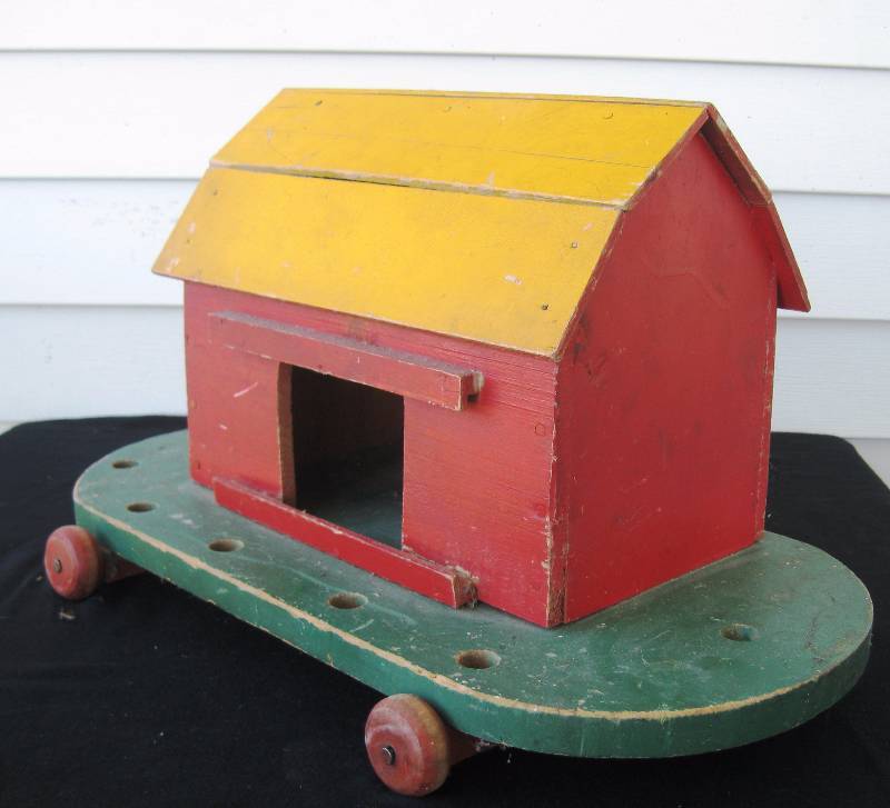 lot 119 image: AntiqueVintage Toy Lot