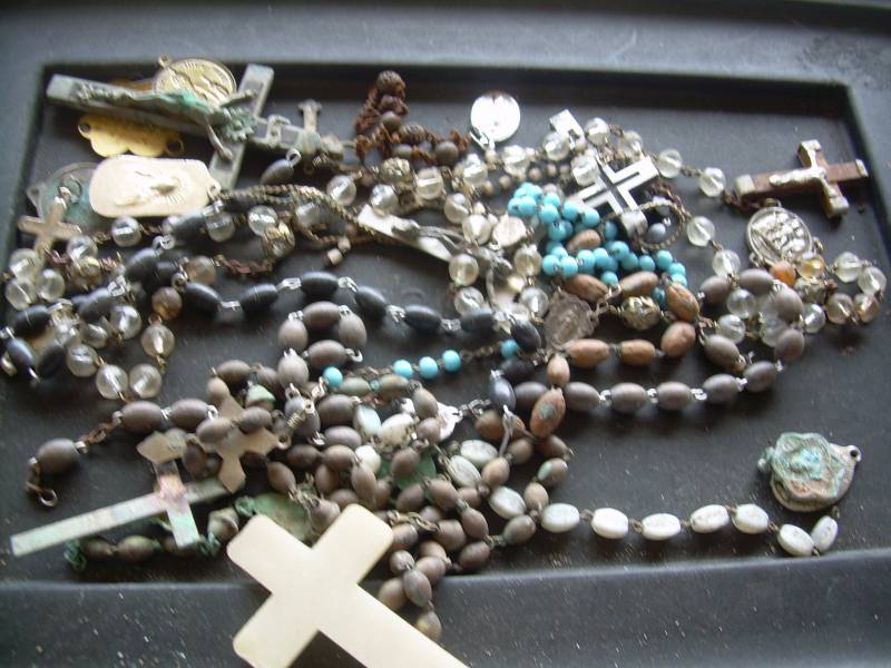 ANTIQUE RELIGOUS JEWLERY
