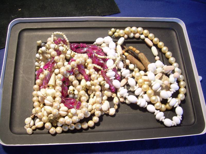 BEADED JEWLERY