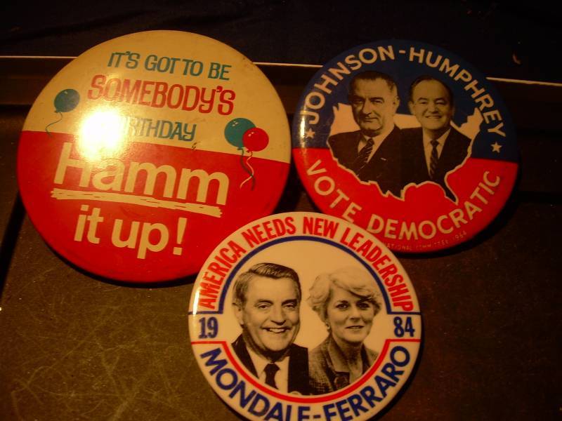 1 HAMMS AND 2 OTHER COLLECTIBLE BUTTONS