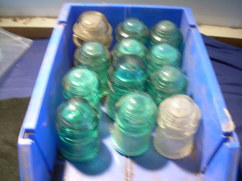 12 VINTAGE INSULATORS